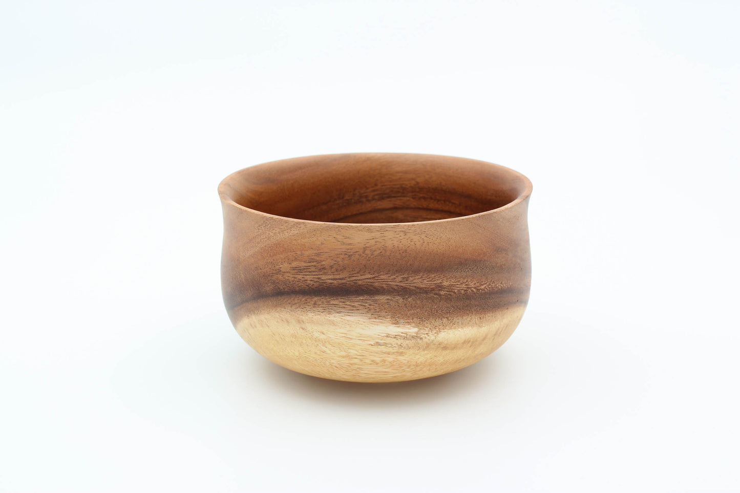 Japanese acacia wood bowl Kinta, 16 cm, handmade