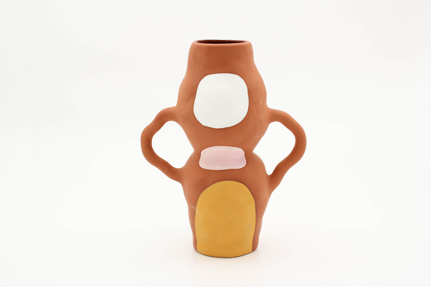 Organic earthenware vase handmade by Madam Stoltz